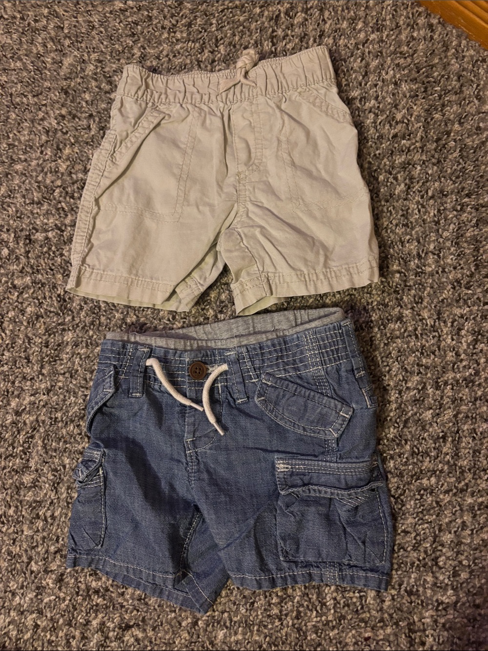 Baby Gap denim shorts & first impressions khaki